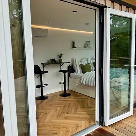 Im Gruenen Domek alpejski *