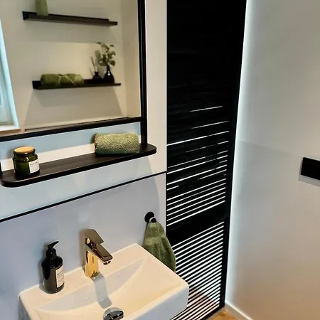 Im Gruenen Domek alpejski